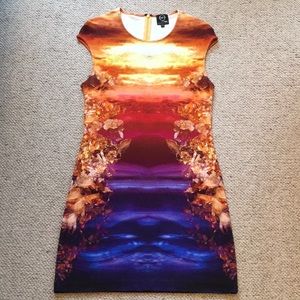 🌴 Alexander McQueen Dress